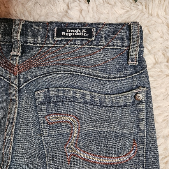 Rock & Republic Classic Vintage Wash Flared Jeans (NWOT) - Picture 7 of 10